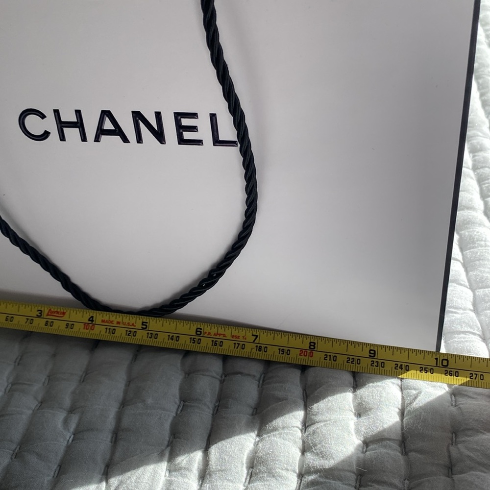 Authentic Chanel 💫Gift Bag💫empty - Picture 2 of 4
